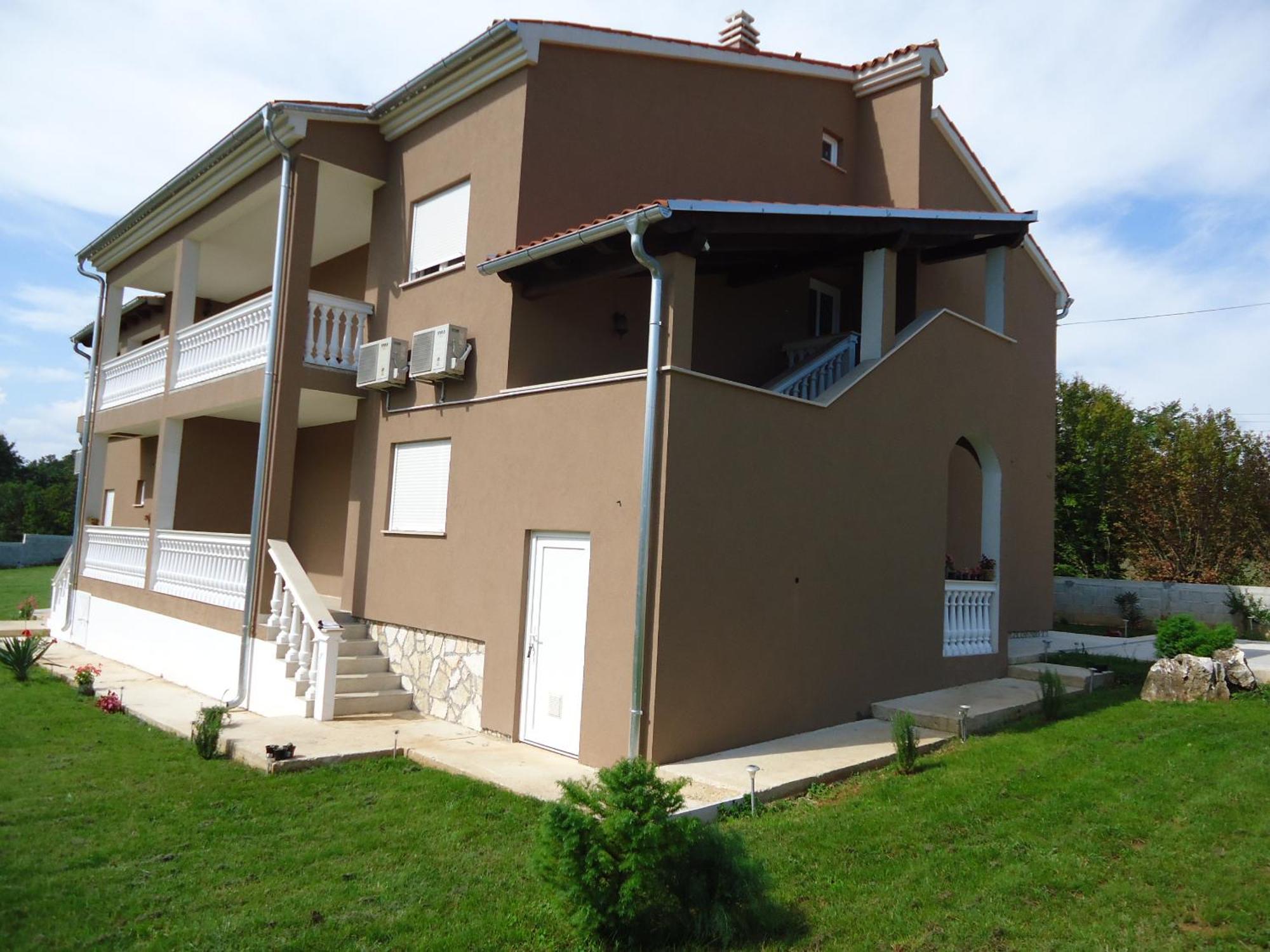 Nina Apartments Крница Екстериор снимка